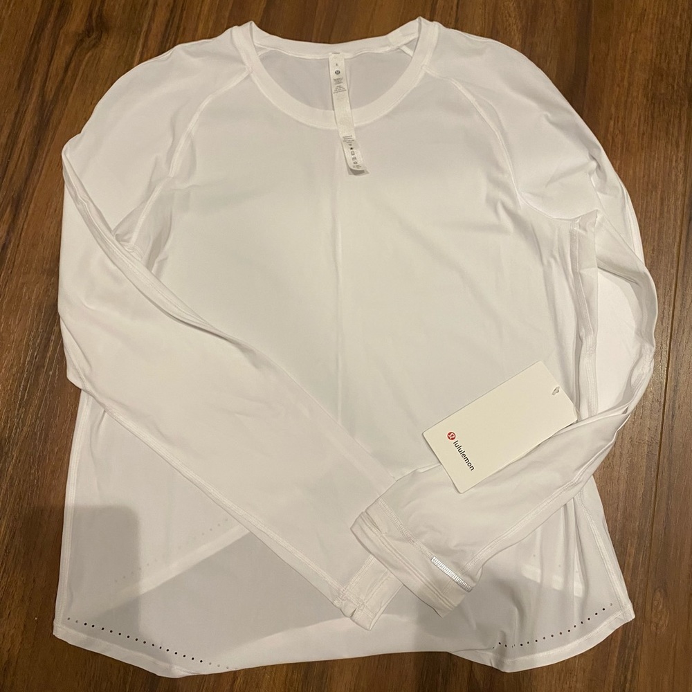 Lululemon running shirt